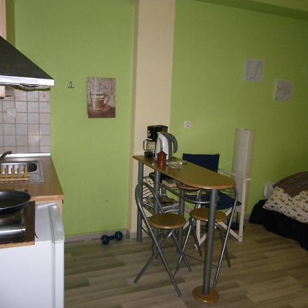 Homy Cozy Studio Towards The Centre Thessalonique Extérieur photo